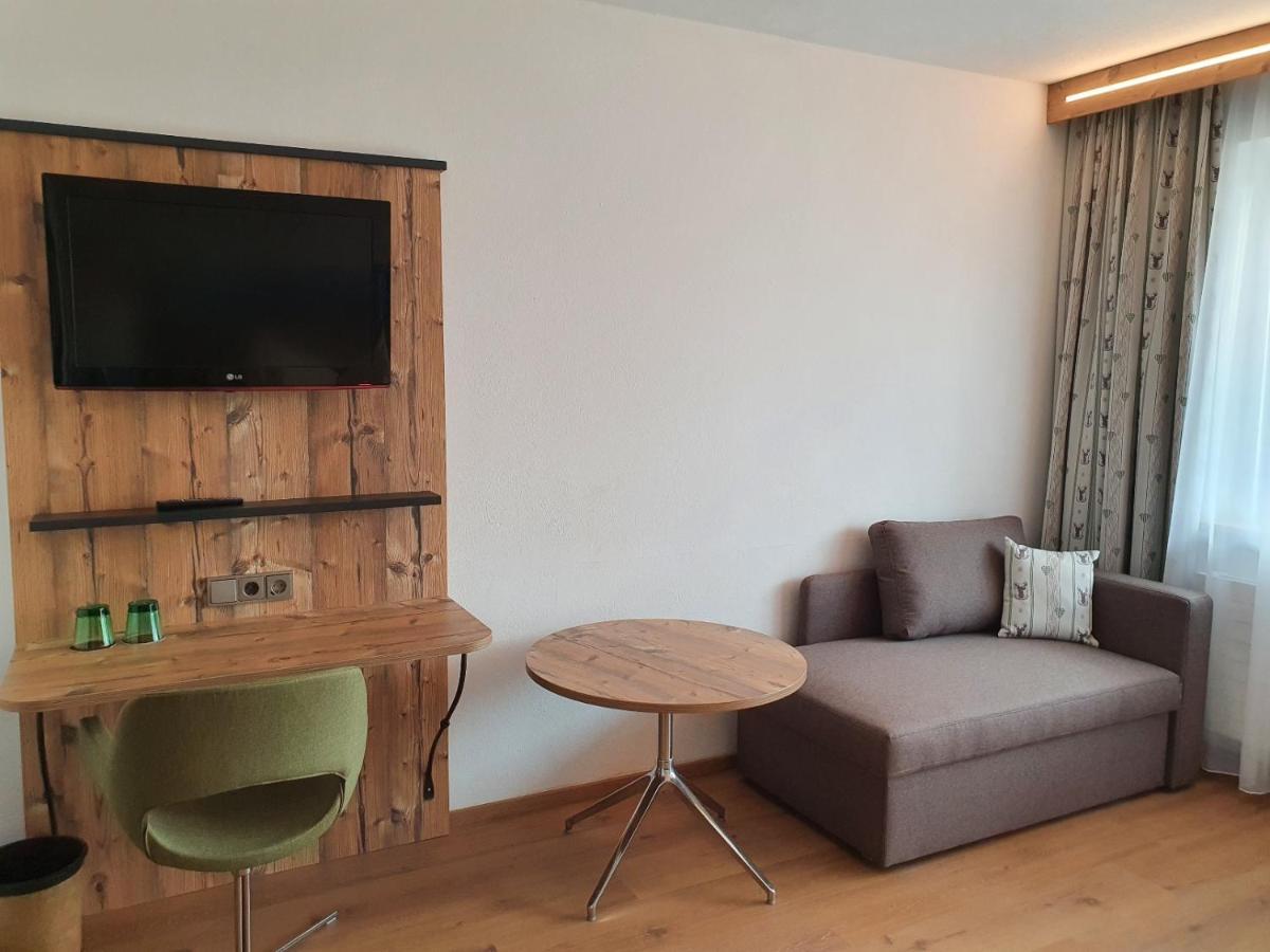 Raffl'S Hotel Leutasch Bagian luar foto